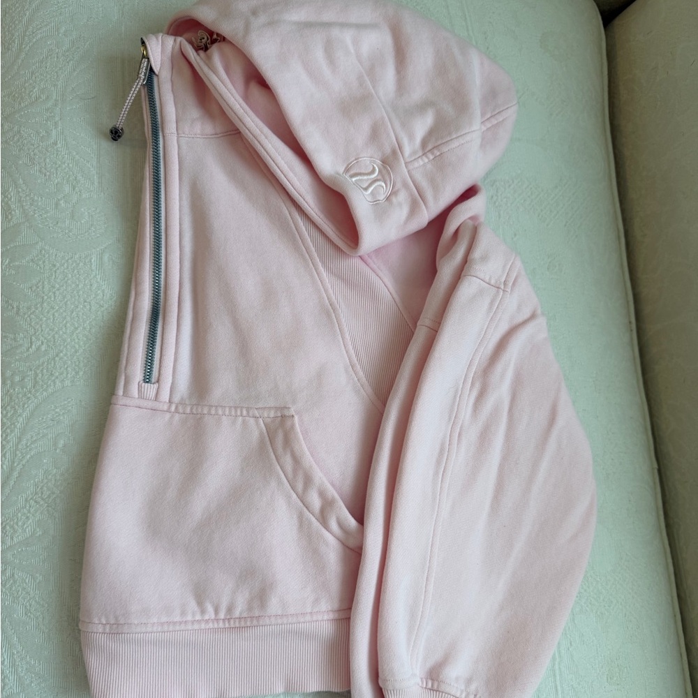 Lululemon Athletica Light Pink Zip-Up Scuba Half-Zip Hoodie